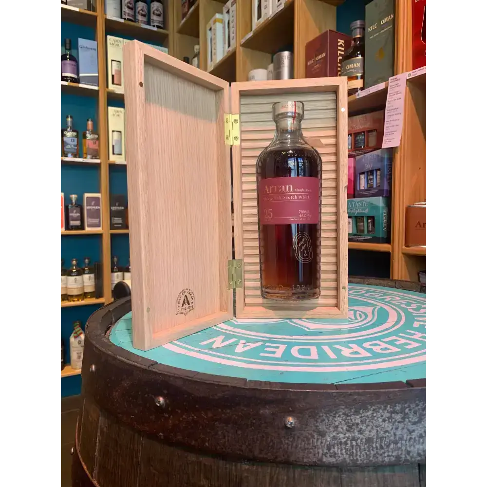 Arran 25 2025 - Single Malt Whisky 70cl